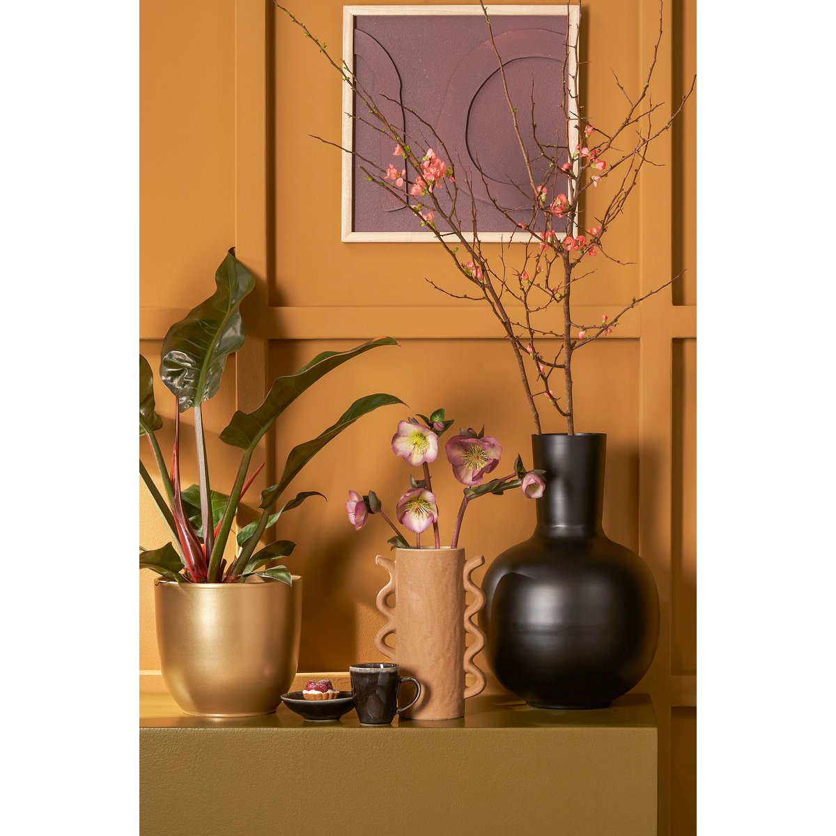 Dara Vaas - H42 x Ø28 cm - Metaal - Zwart