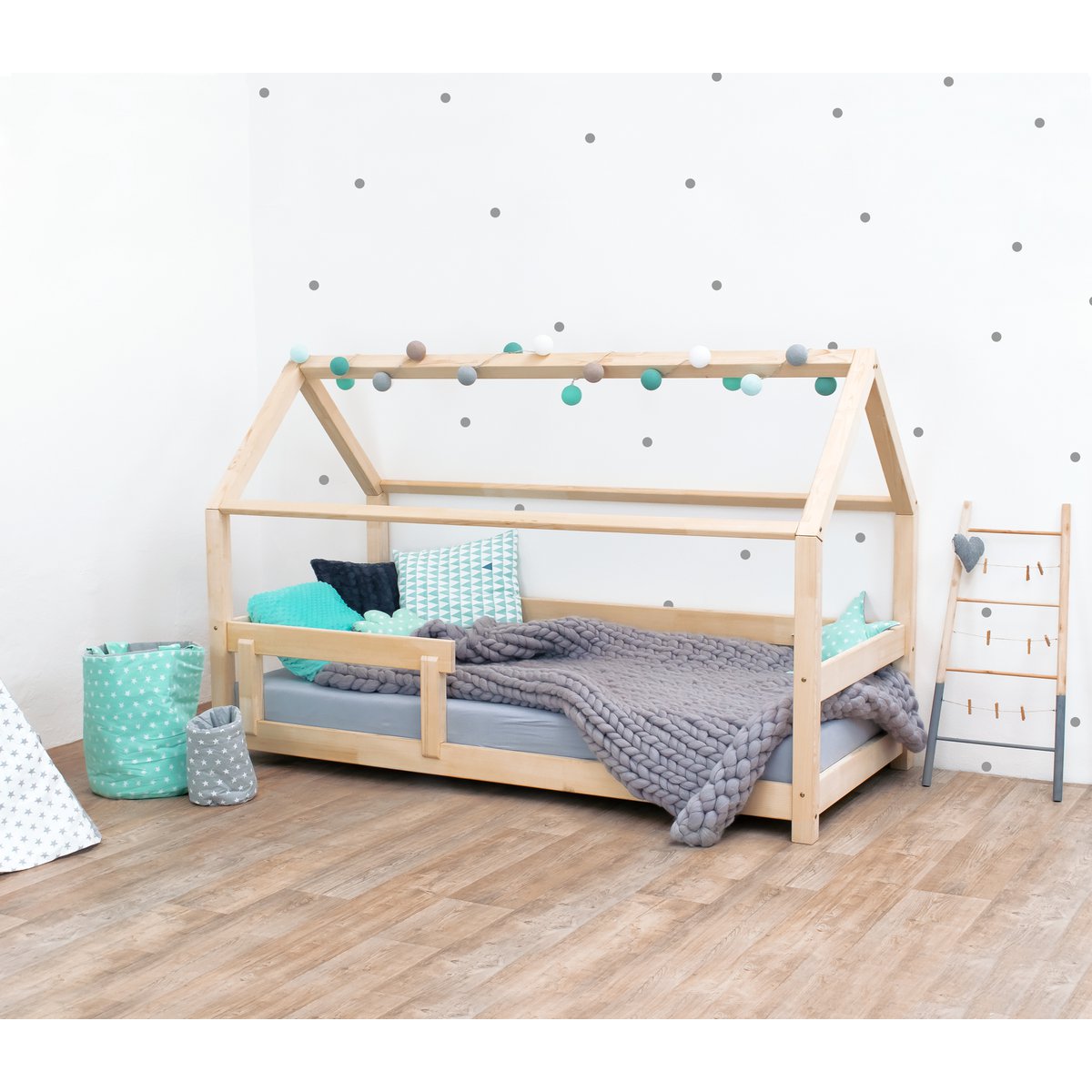 Tery | Bedhuisje met hekje