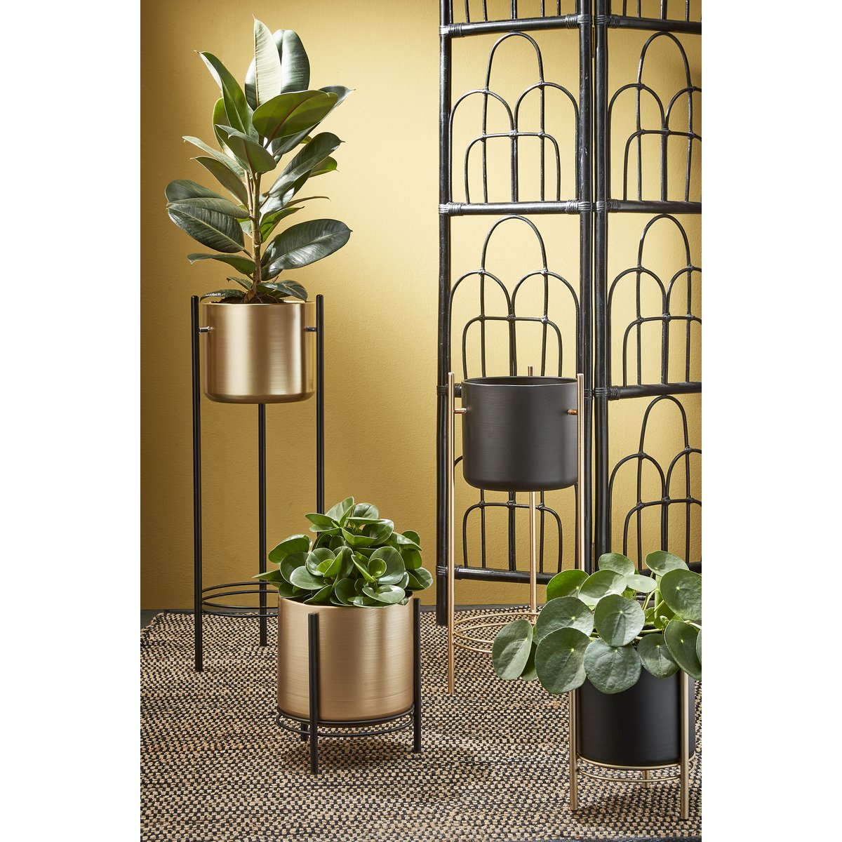 Sverre Bloempot op Standaard - H81 x Ø27 cm - Metaal - Goud, Zwart
